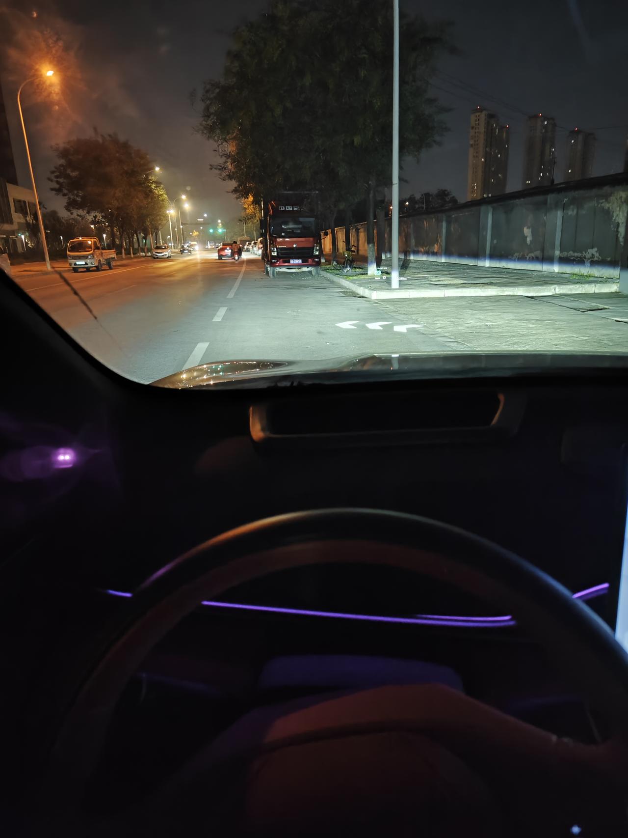 这算花里胡哨，还是有点用处【来自懂车帝车友圈】