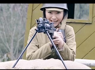 奋力杀敌