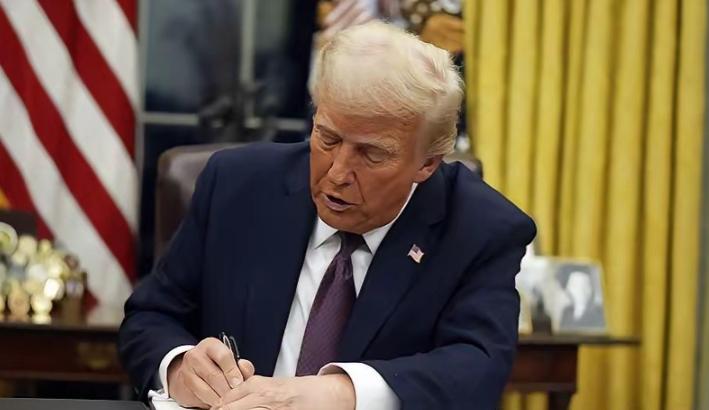 特朗普3月13号公开宣布，准备大规模向台湾卖武器——防空导弹、雷达，一大批。
