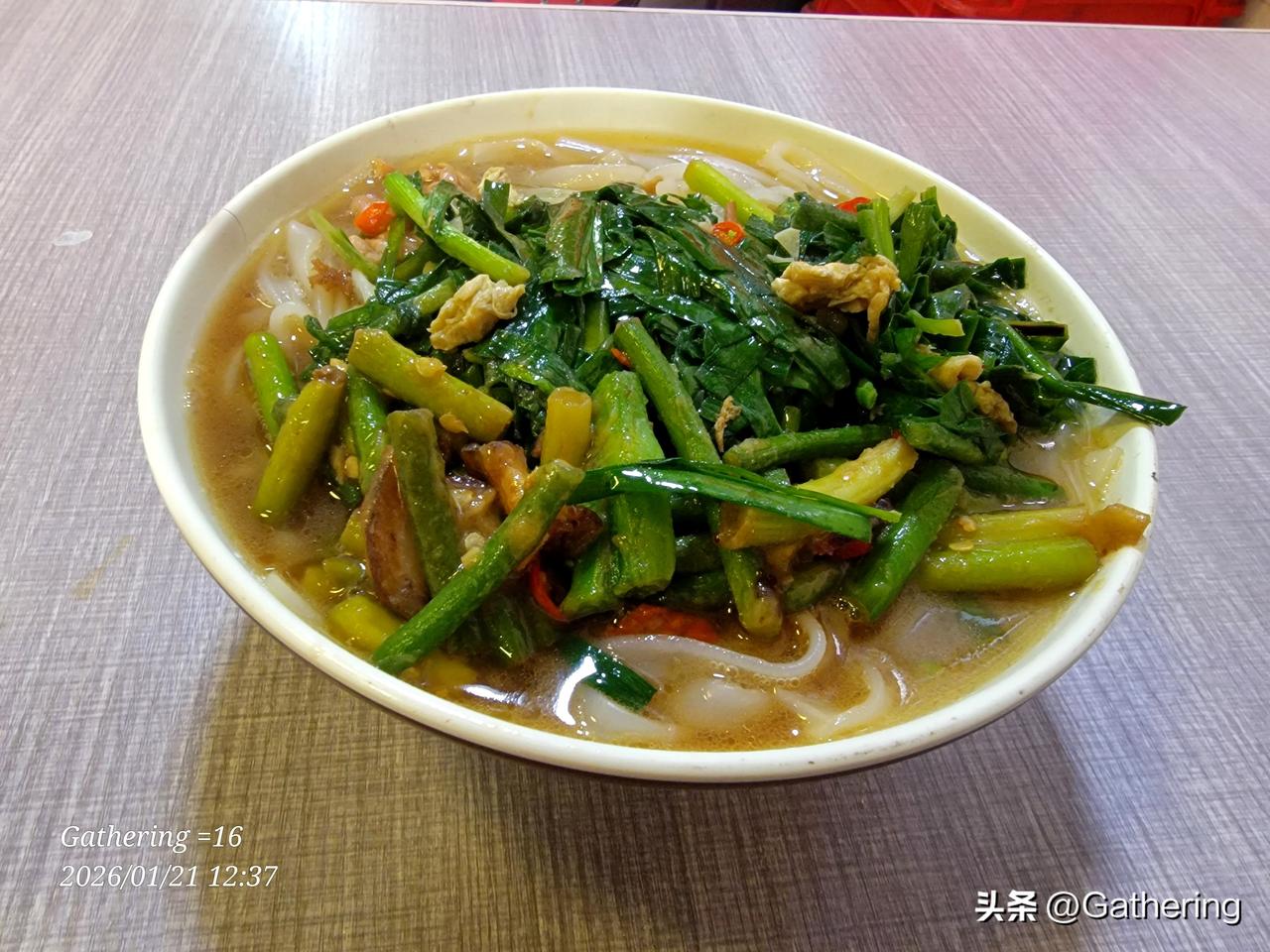 韭菜充满着无限的生命力，所以韭菜能补肾！