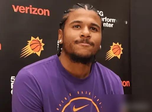 太阳球员杰伦-格林今天接受采访时谈到即将对阵火箭，他说：“对此我有些失落。受伤确