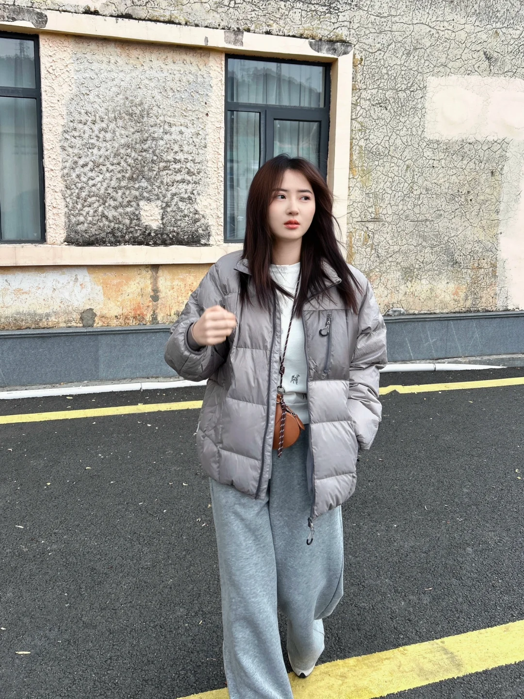 我宣布 这是我穿过最轻最舒服的羽绒服！