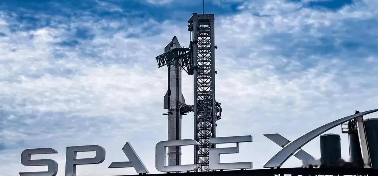 马斯克空降中国，这次不是为了造车！而是他盯上了一个比芯片更重要的资源



马斯