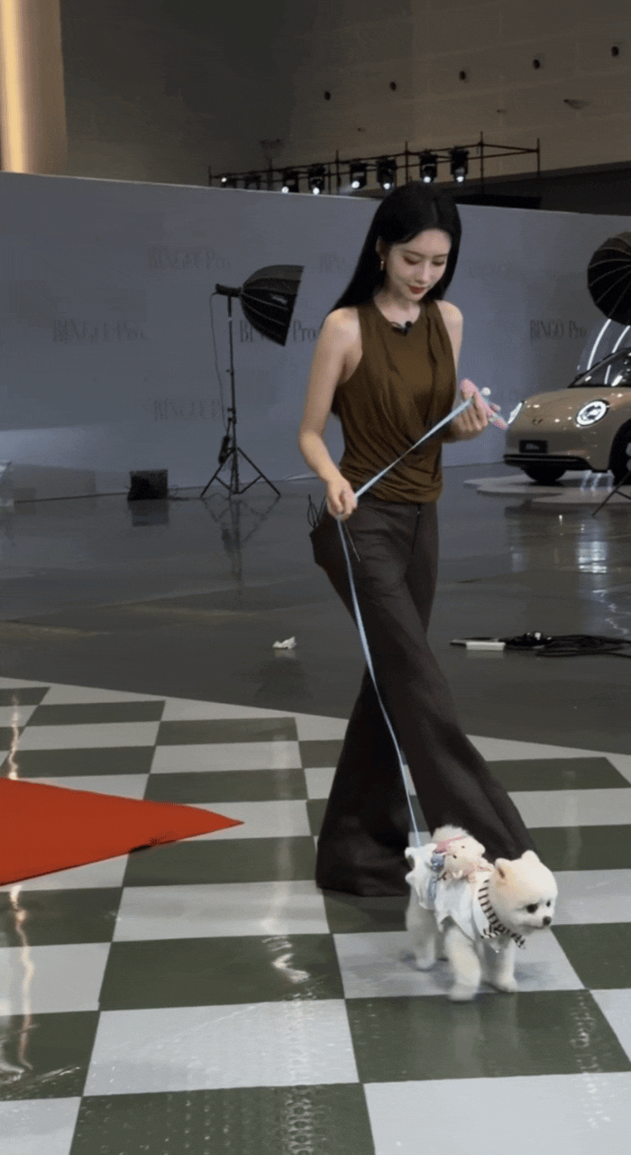 孟子义为了拍戏瘦成这样，不过她的身材比例是真的很好！