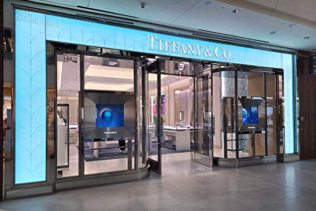 Tiffany的月饼风波烧到了小红书 封号删帖限流到底谁干的？
