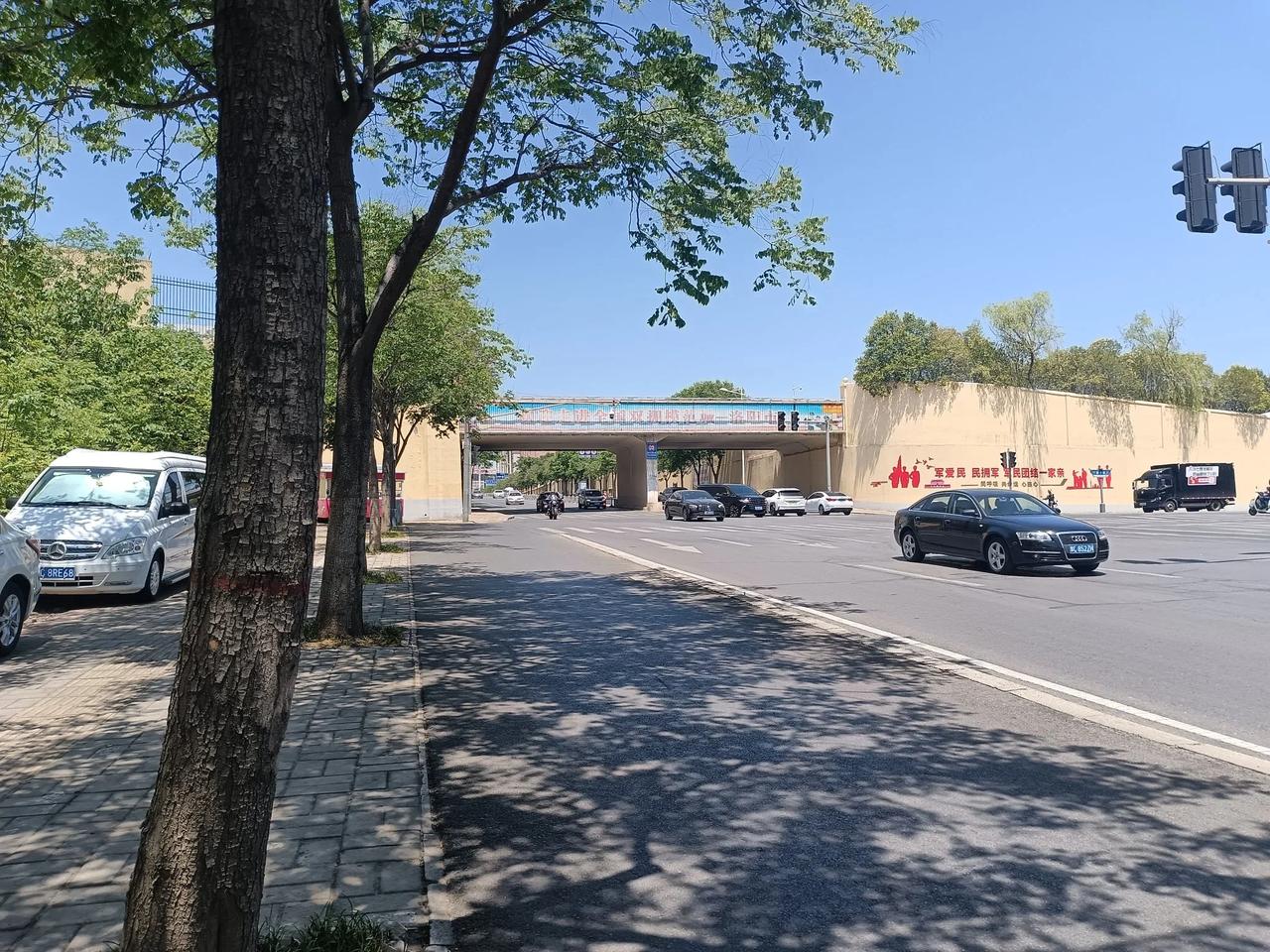 茅台，是重回巅峰还是一路向下。
以后的事不知道，但以前的事可以参考。
建国后二十