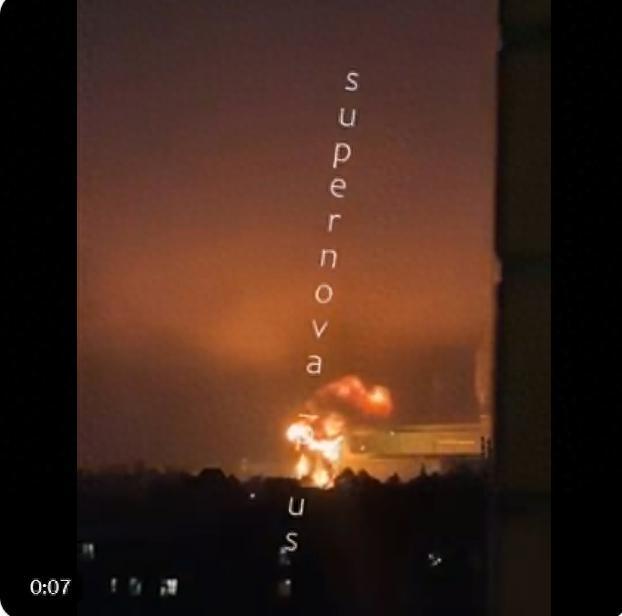 俄被炸懵！乌发起谈判式轰炸，多条战线搏命式猛炸俄目标！

美国提出28点和平计划