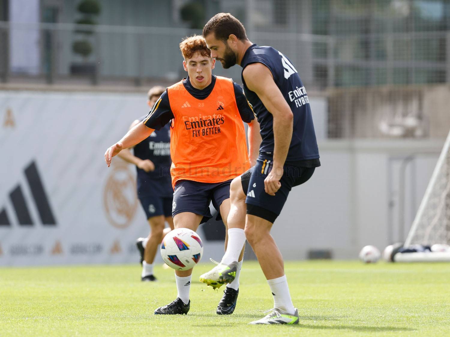 巴尔德贝巴斯的留守儿童。#halamadrid##不平凡的九月# ​​​