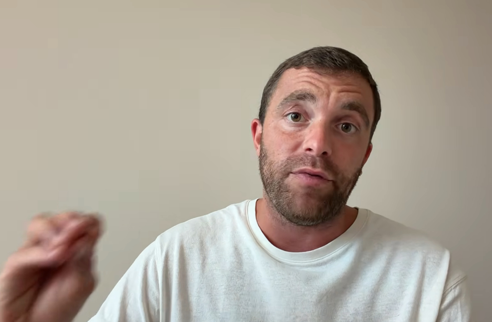 🗣️罗马诺：“在阿尔瓦雷斯公开宣布自己想离开马竞，并称与马竞高层交流了自己的想