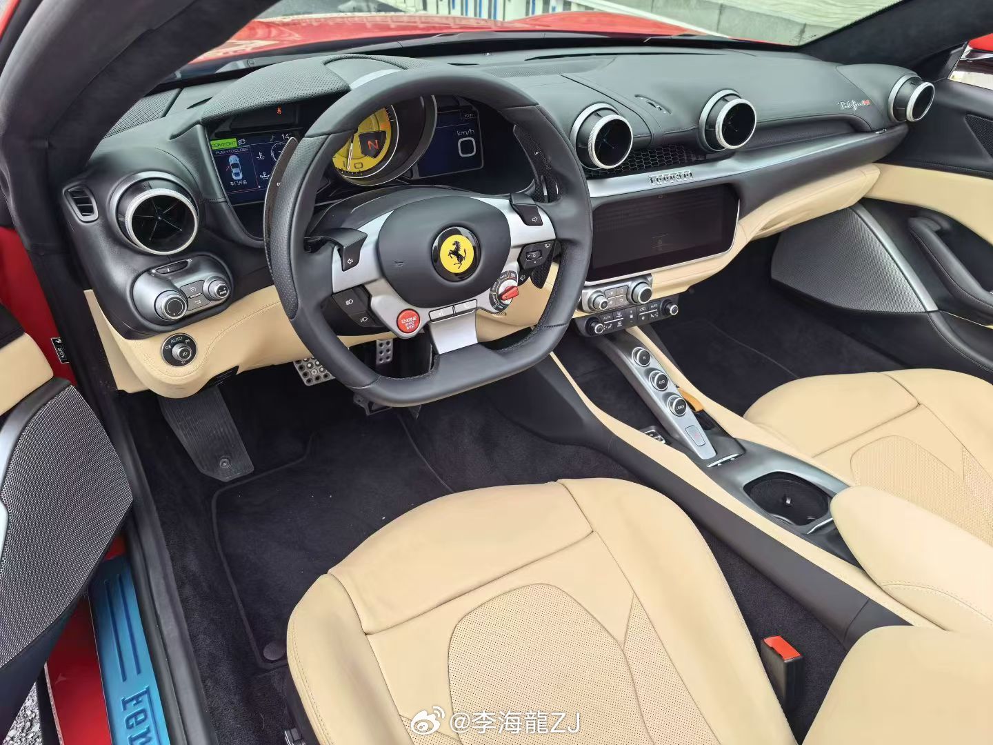 23年3🈷️ 法拉利Portofino M9500公里 