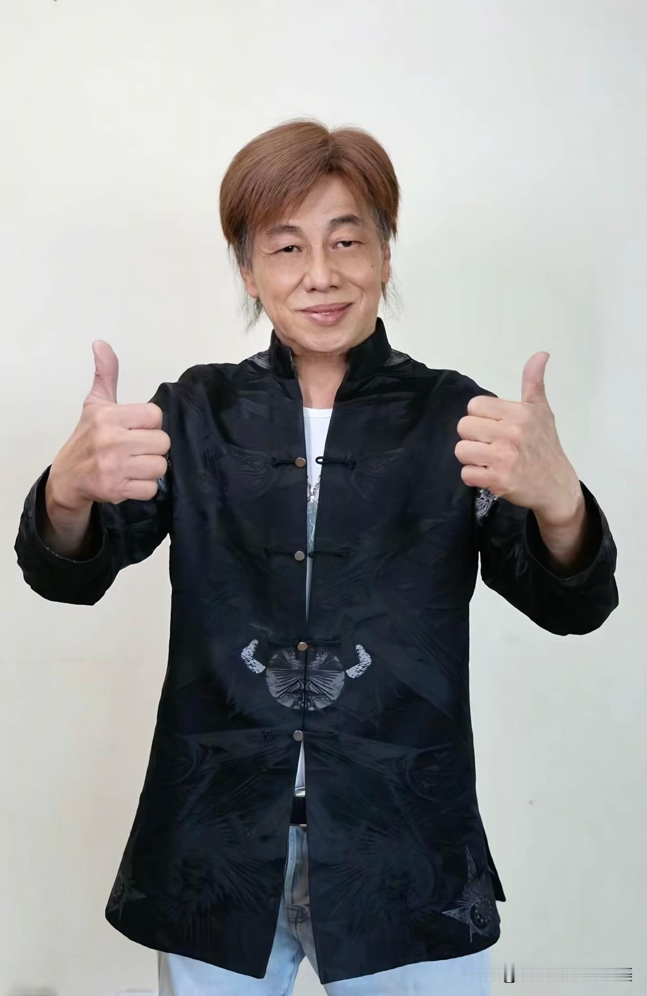 终于搞明白了，

梁小龙去世为什么18号才公布这事件，

不是因为他的家人忙