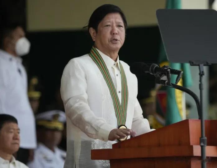 访华刚回国，杜特尔特突遭变故，国际法庭或发逮捕令，菲亮明态度

菲律宾前总统杜特