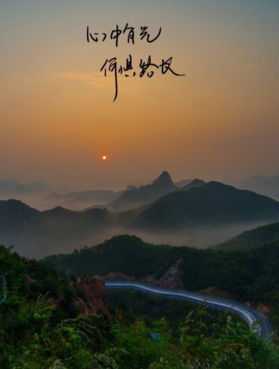 这几天斌哥事务稍多，没太多时间盯盘。面对当下弱势行情，大家心里是不是都有些慌？近