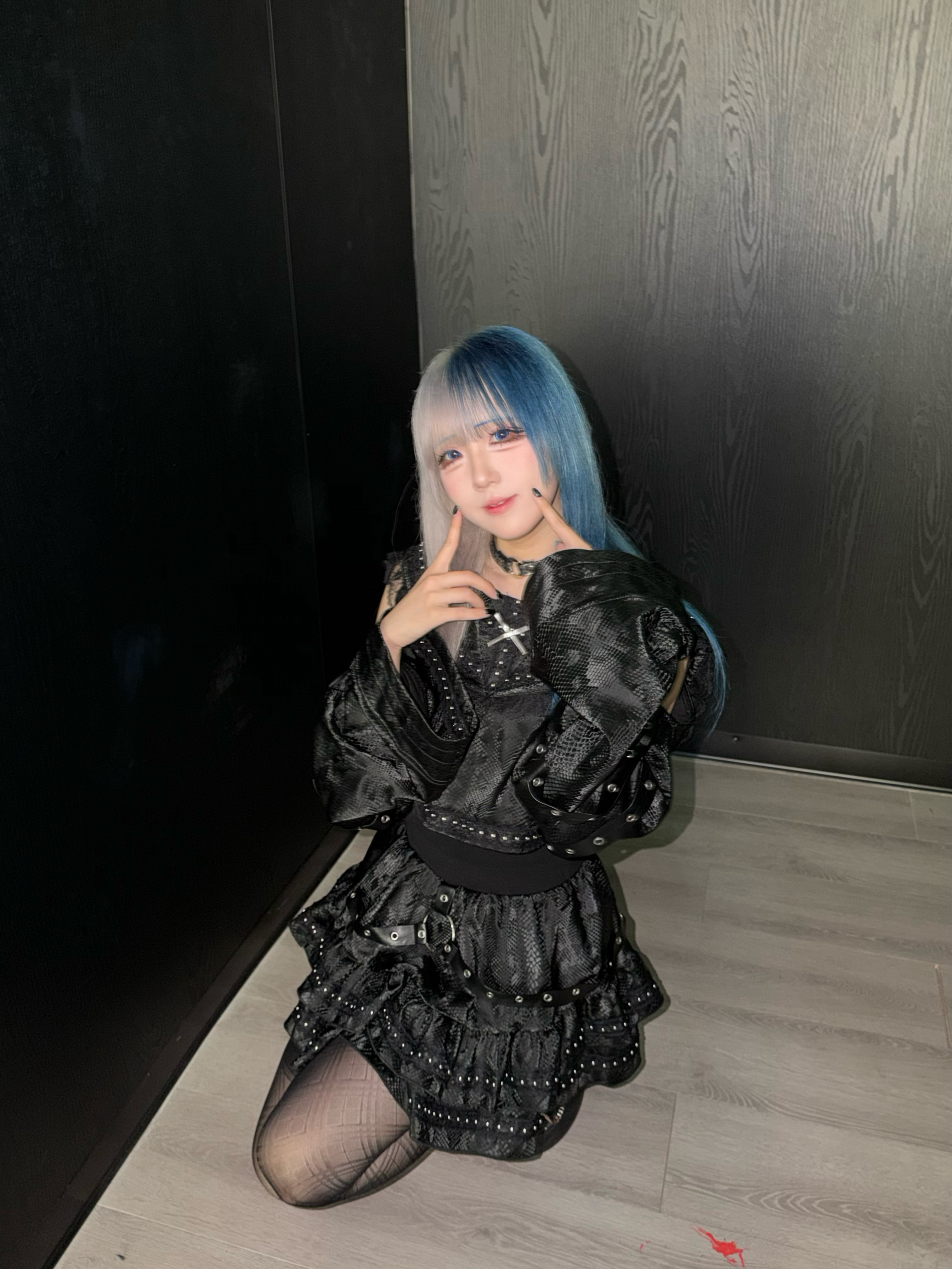先发两张今日Live图结算一下本周偶活最近因为我的身体状况影响到了演出甚至取消了