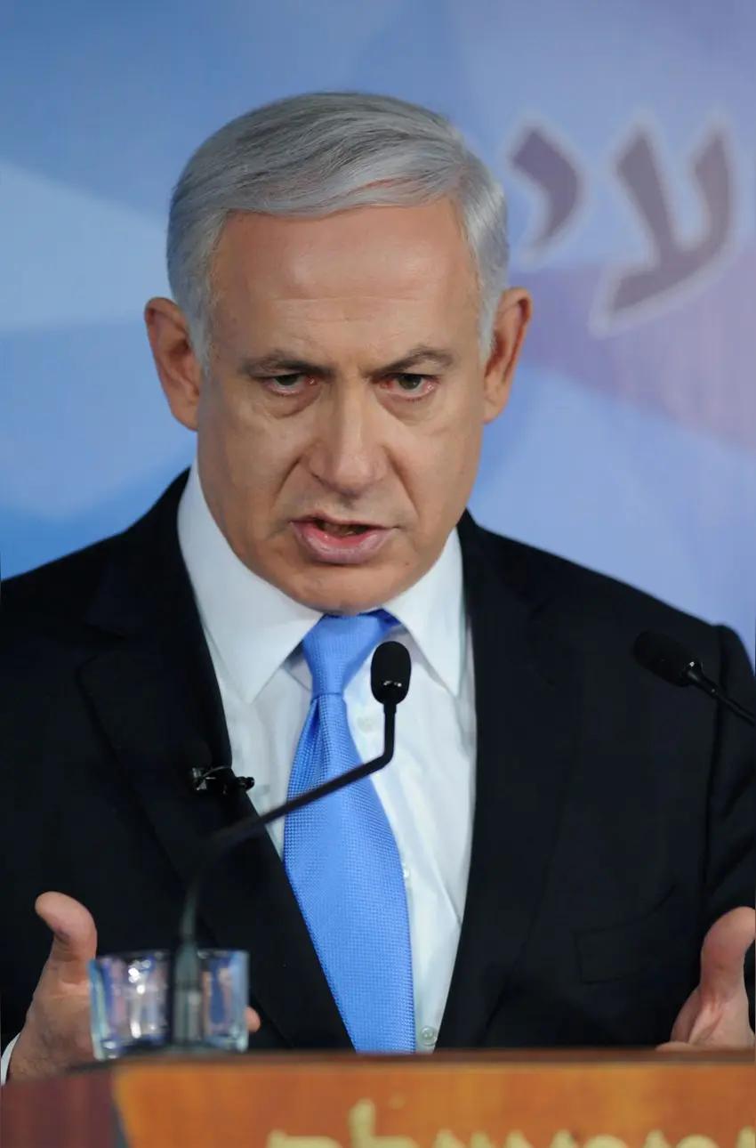 内塔尼亚胡怎么了？
原来的内塔尼亚胡一心要颠覆伊朗政权，彻底毁掉伊朗核设施！似乎