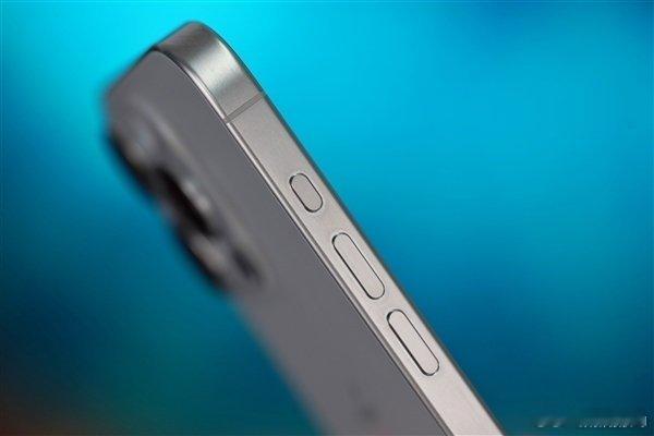#iPhone16将砍掉实体键改为电容式#iPhone16这样的类似设计似乎之前