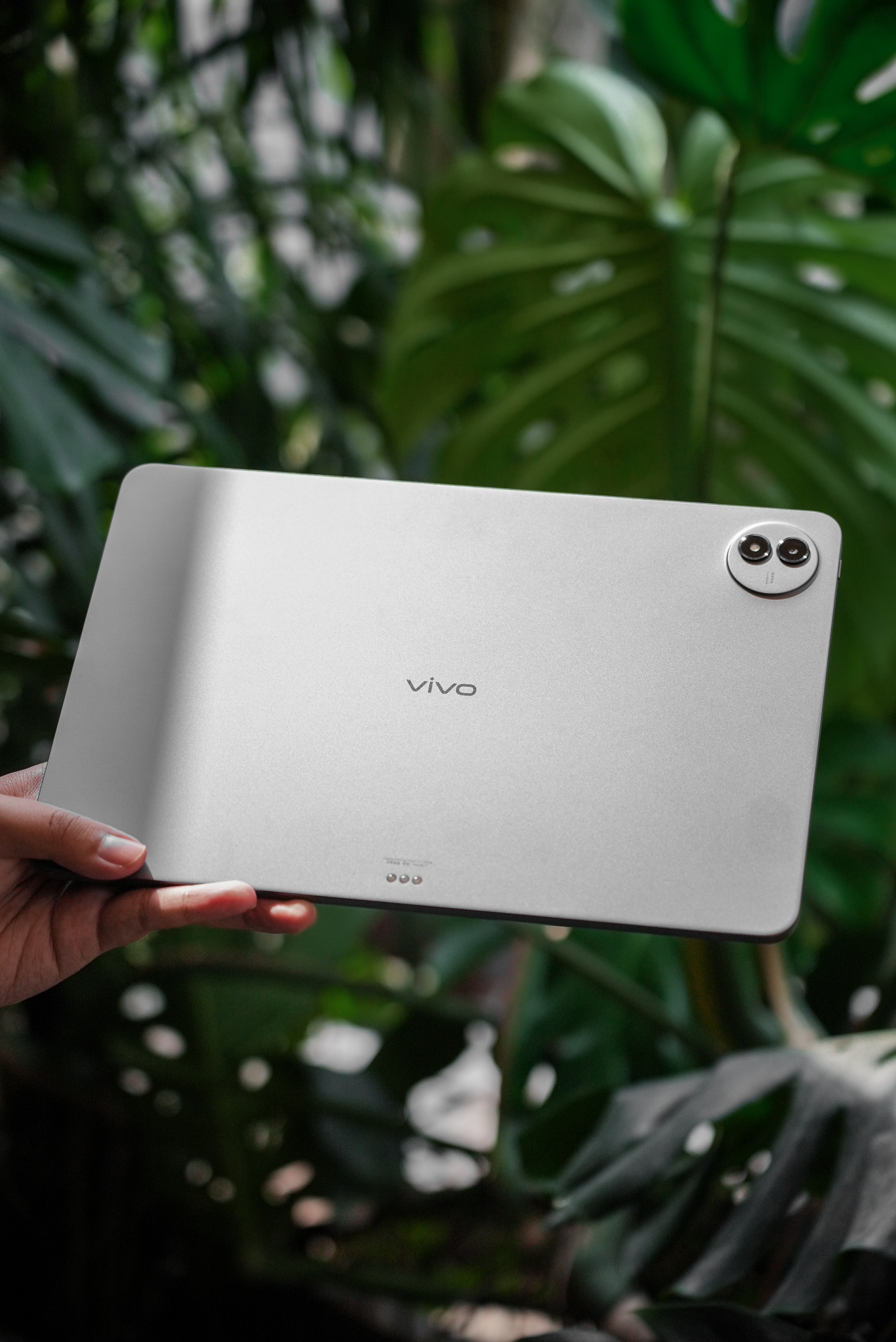 刚刚发布的 vivo Pad6 Pro 主打“4K生产力”，屏幕和性能都挺猛。1