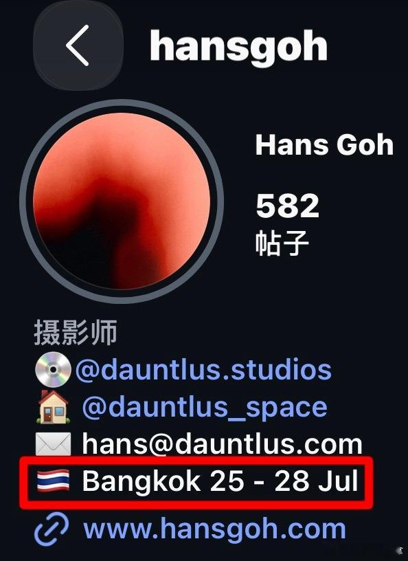 行 时刻蹲守战地记者 