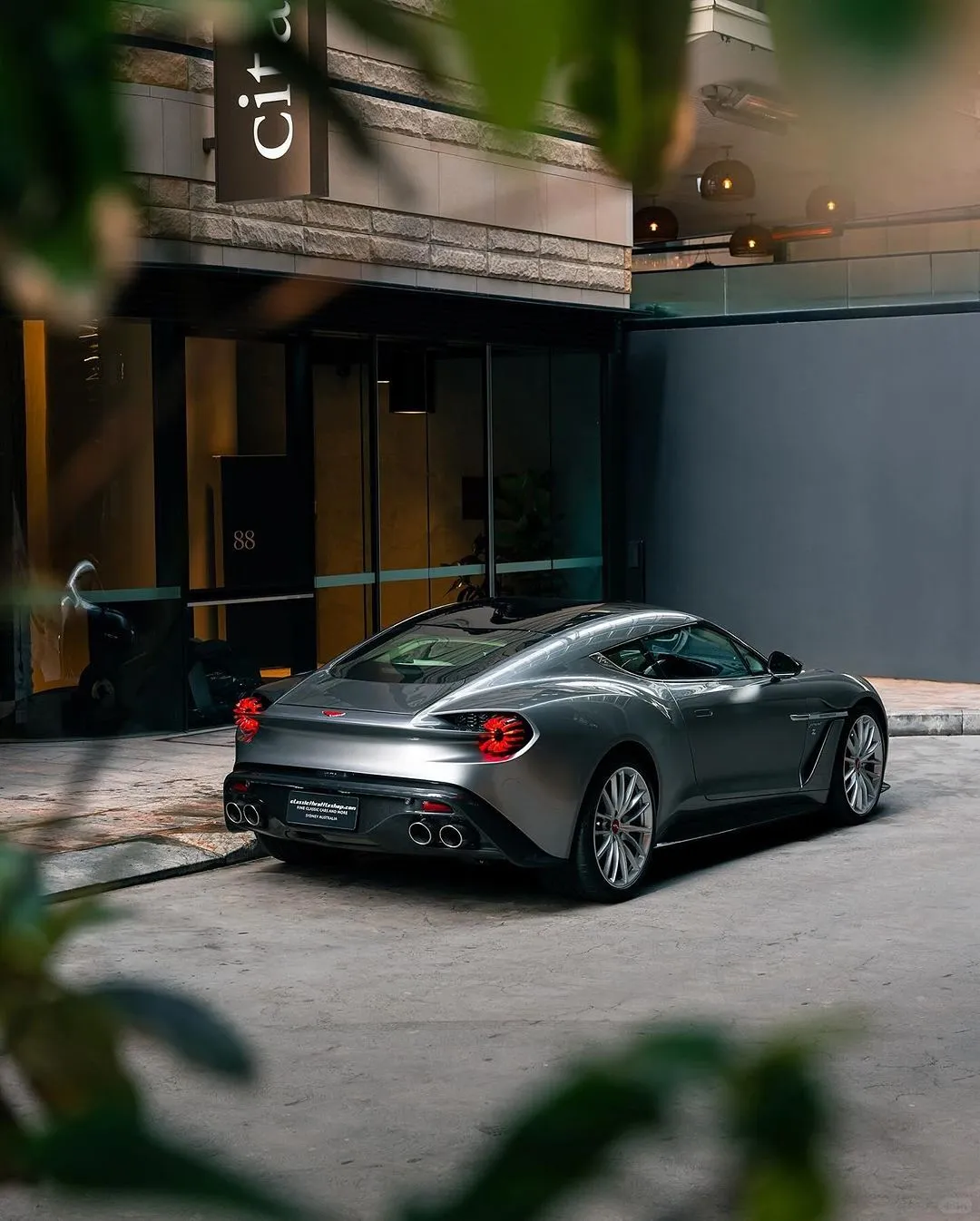 Aston Martin Vanquish Zagato