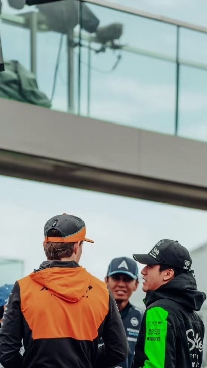 我上哪给你找又看这个8124又看那个8124的😯 