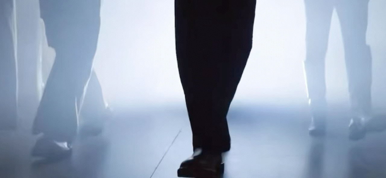 我以为是哪个男团出道呢 结果一看哈哈哈哈哈哈哈，内娱一下子来了6个鬼怪 