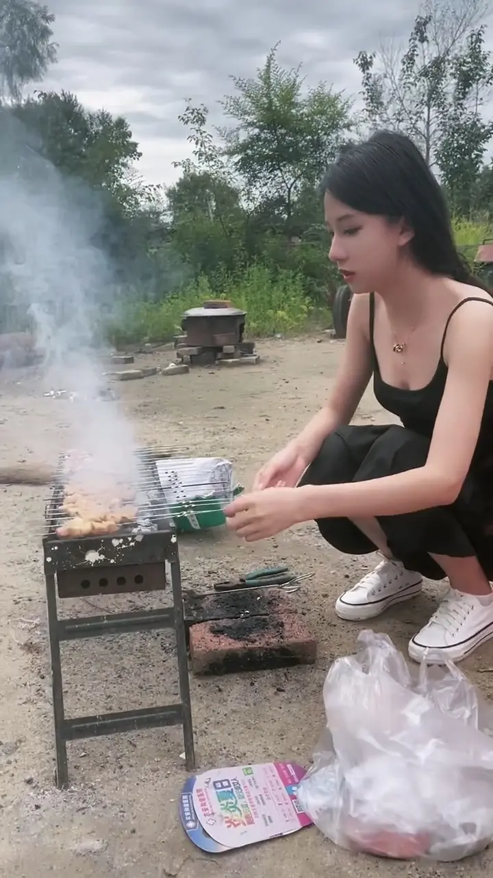 我想和那种被伤透了的男人谈恋爱，我要让他知道人间值得，让他相信爱情同意吗等你来
