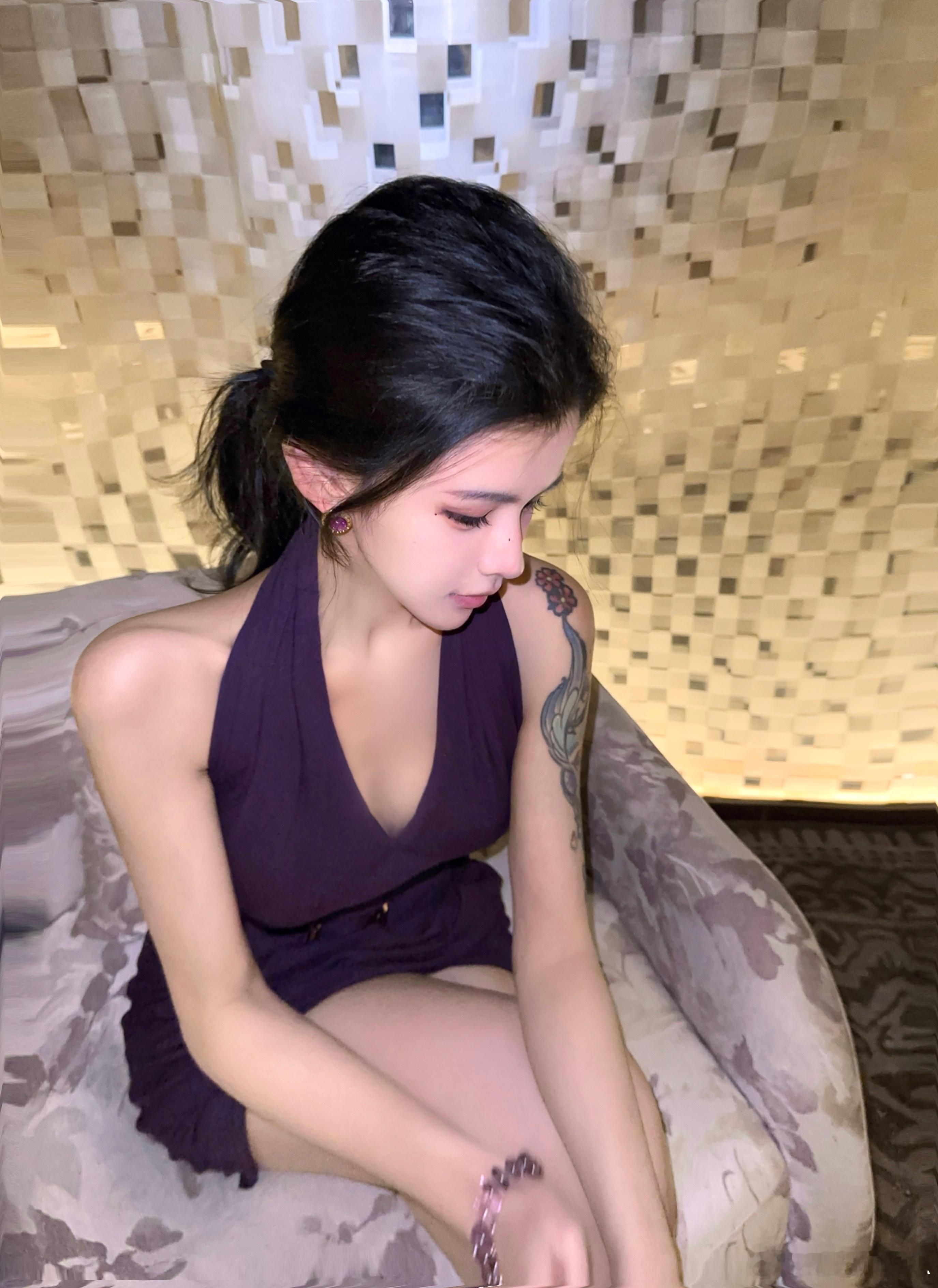 大姐姐 ​​​