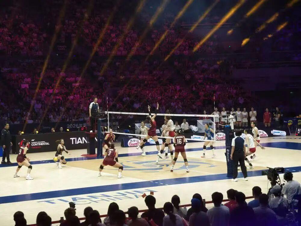 很少关注排球🏐，对女排的关注更是少之又少，昨晚看新闻，2026年女排亚锦赛中国
