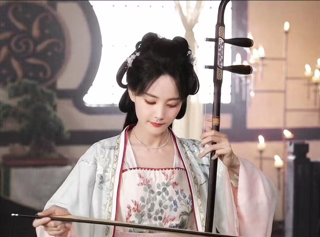李一桐真拉了 救命！点开前以为是什么，点开后笑到打鸣！姐坦诚的样子太可爱了：“是