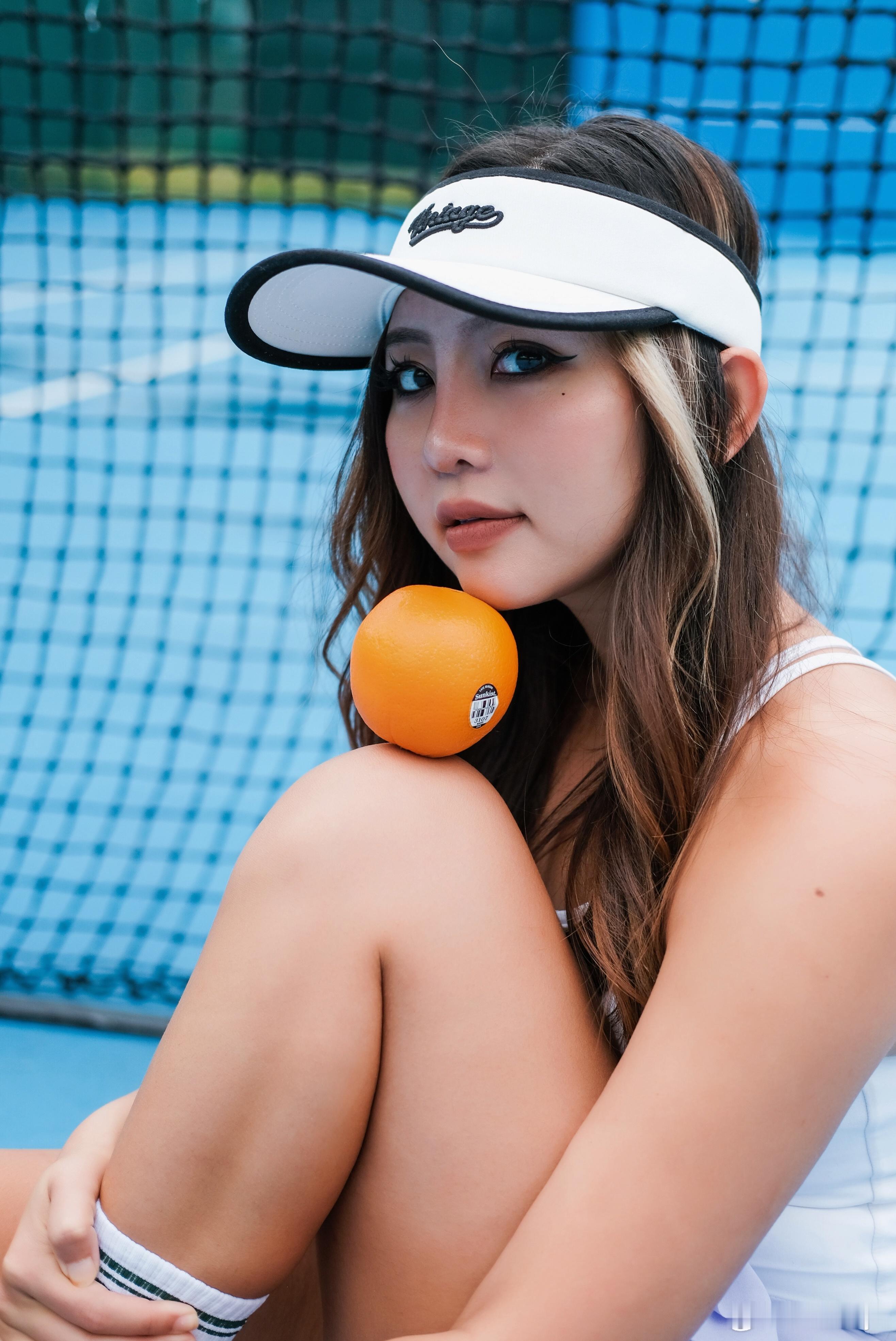 最近的天气很舒服，不打几场网球都对不起这个春天。🎾但户外打球是真的消耗大，流汗