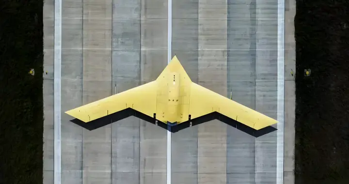 飞翼长出了垂尾，中国技术不过关导致轰20难产