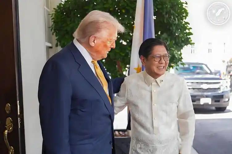 美国终于肯对对马科斯家族下手了！

麻烦看官老爷们右上角点击一下“关注”，既方便