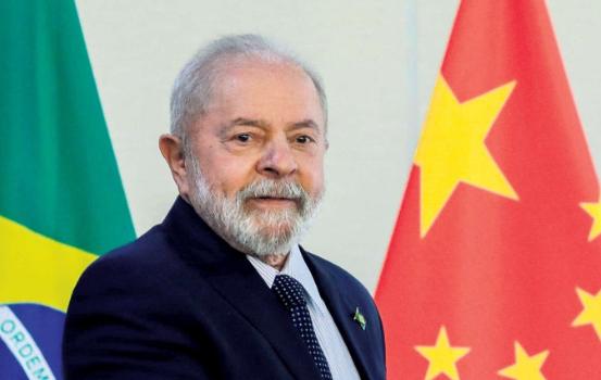 风向彻底变了！巴西正式“跳船”，把美国的警告当成了耳旁风。与其跟着华盛顿喝西北风