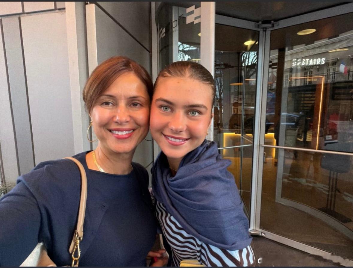 约维奇！奥斯汀250赛最高排名的球员，在第一轮6-3/6-4布林科娃！记得202