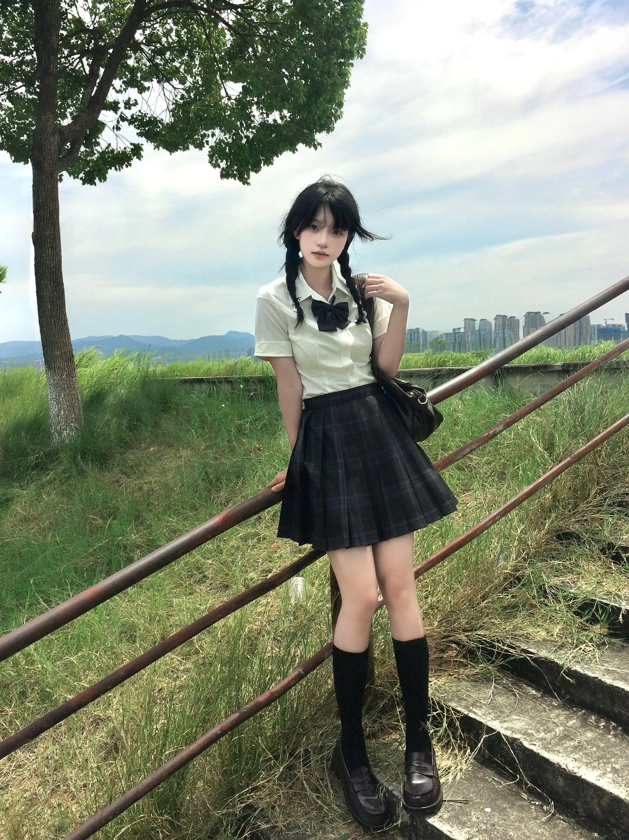 所有人感受小鸡学姐…