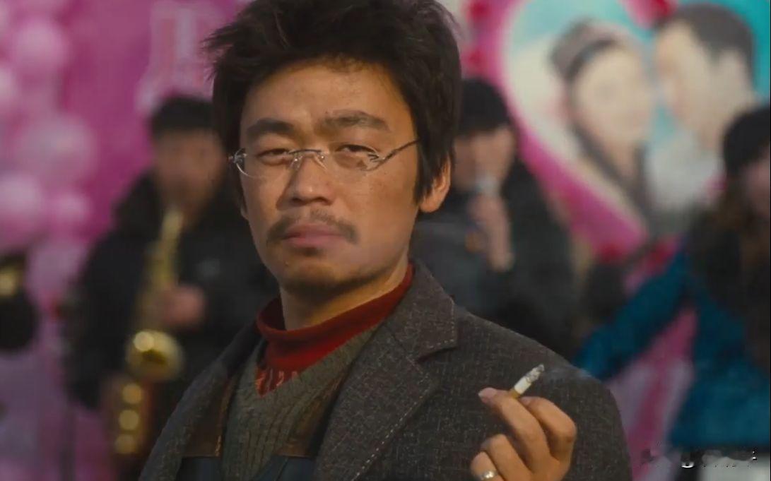 非科班出身但凭借出色的演技获奖无数的“天生演员”。包括：
1、王宝强‌：王宝强六