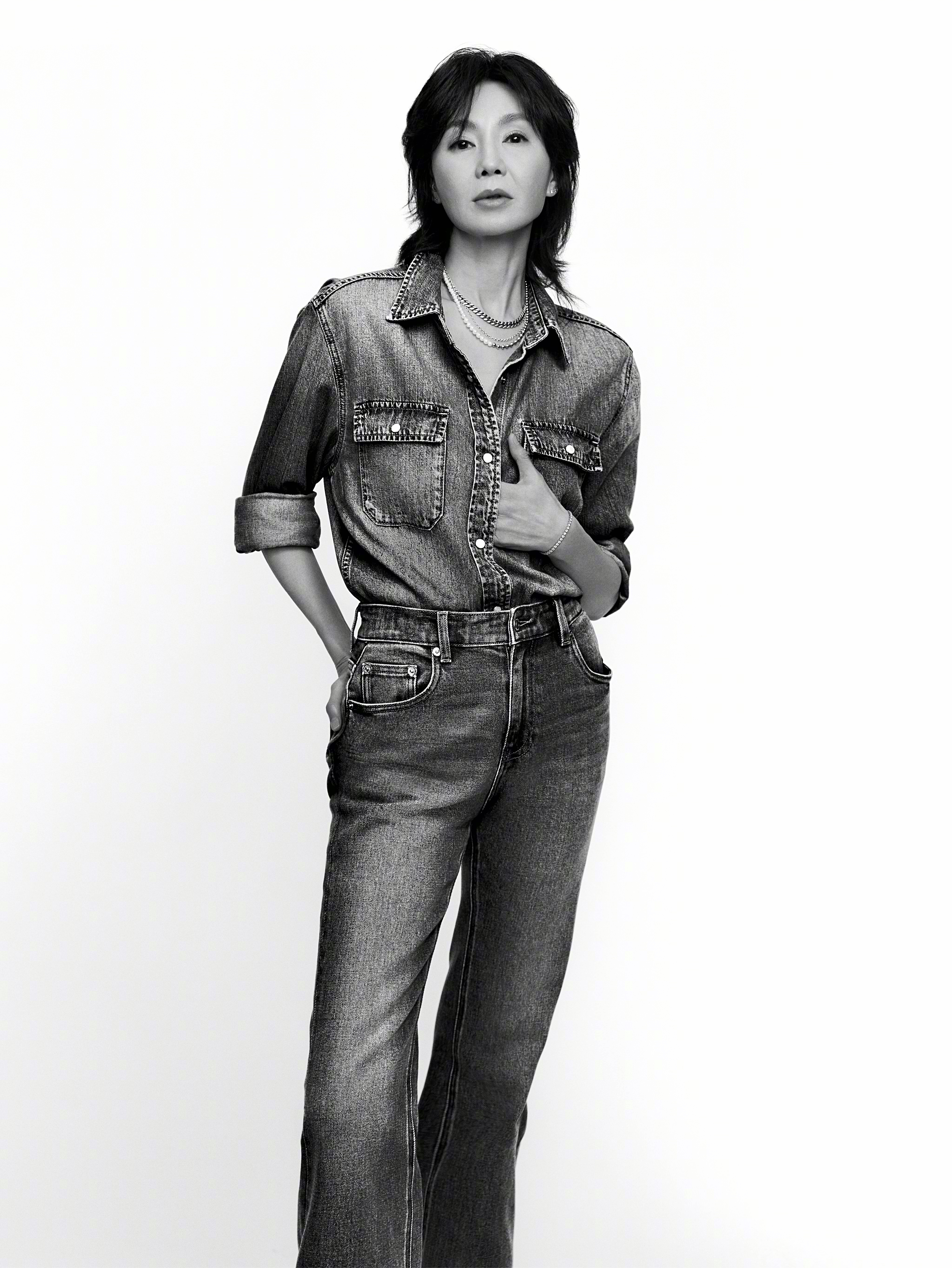 张曼玉｜MO & Co.难得出山 ！时髦松弛 、风采依旧的曼神   ～   