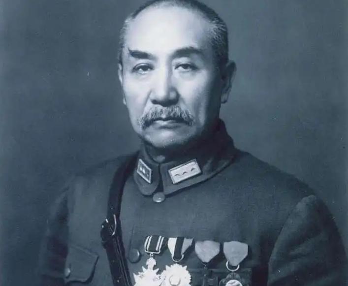 阎锡山的妹妹阎慧卿没有与哥哥一同逃到台湾，留在太原的她经历了怎样的结局呢？
19
