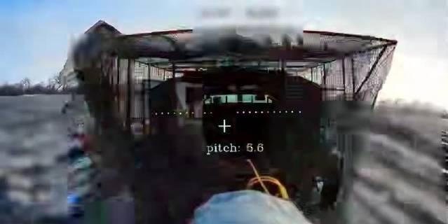 俄罗斯“卢比孔”无人机部队发布了四段新的作战视频：

1、在顿巴斯前线打击了32