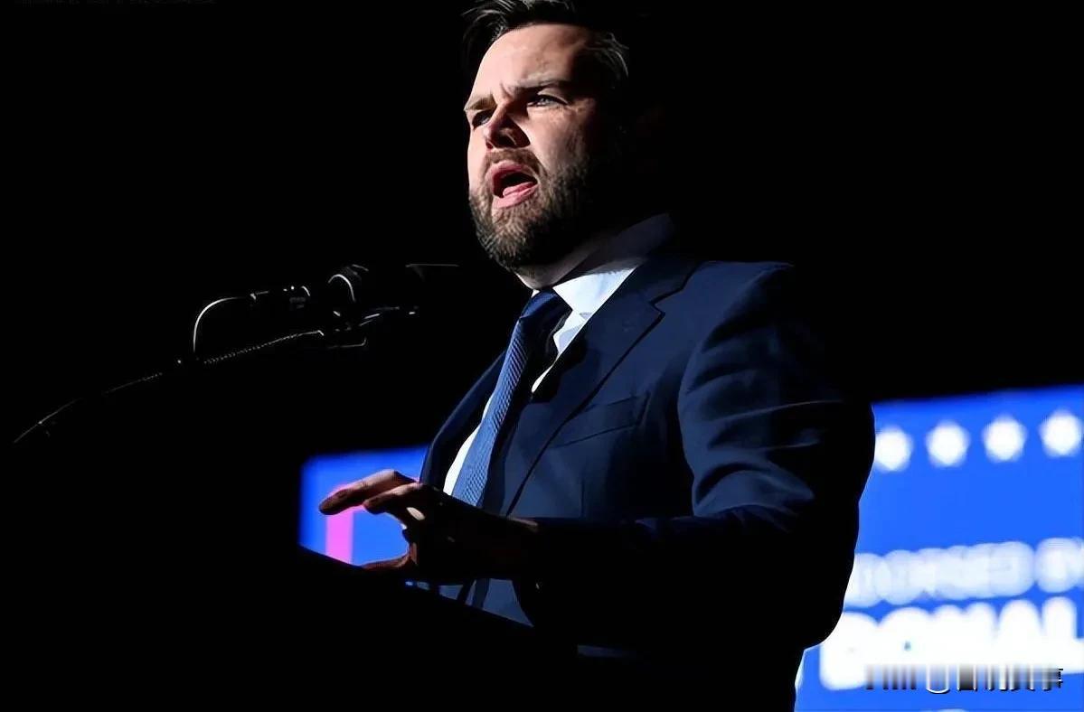 针对中国，美国表态！
来自美媒（16）日消息，刚被提名与特朗普竞选美国副总统的范