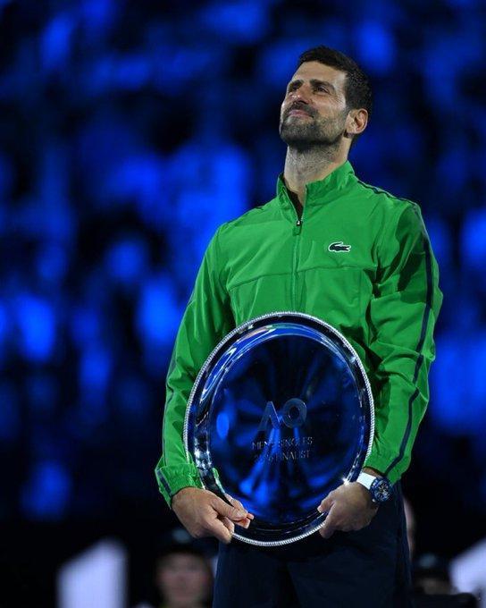 在体育赛事中，有时比分牌变得无关紧要，眼前所展现的更像是一部历史，而非一场竞赛。