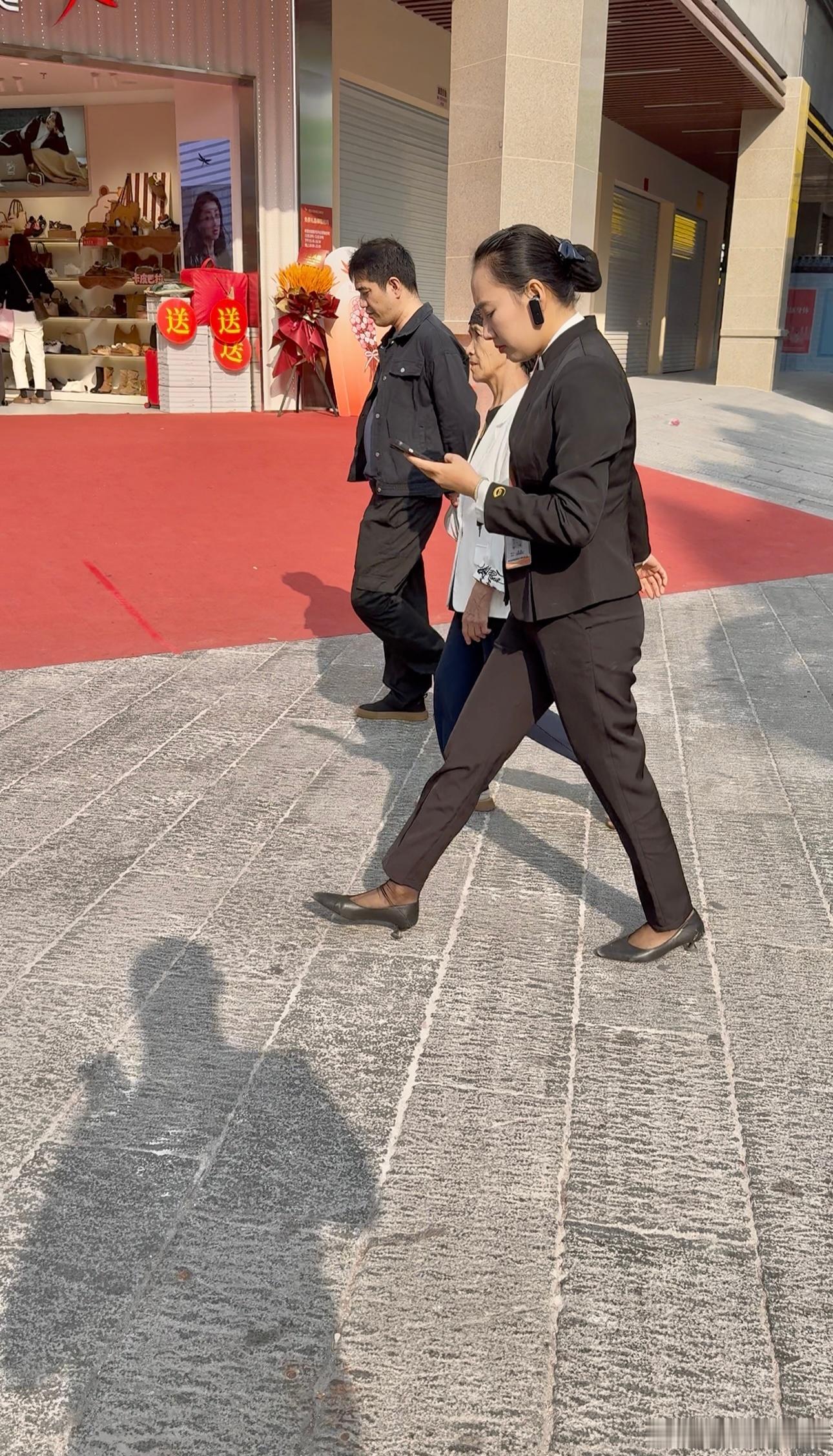 珠宝店销售员 柜姐