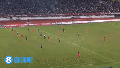 说这个球越位那也就是毫厘之间，鼓励进攻之论，这个应该算是一个好球的吧！