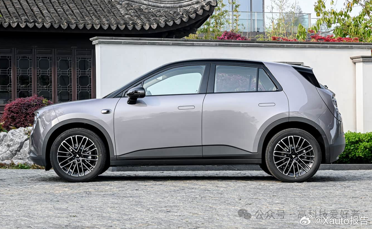 蔚来 萤火虫4月7日焕新上市，该车11个月交付5万台。新车外观实用设计不变，电机