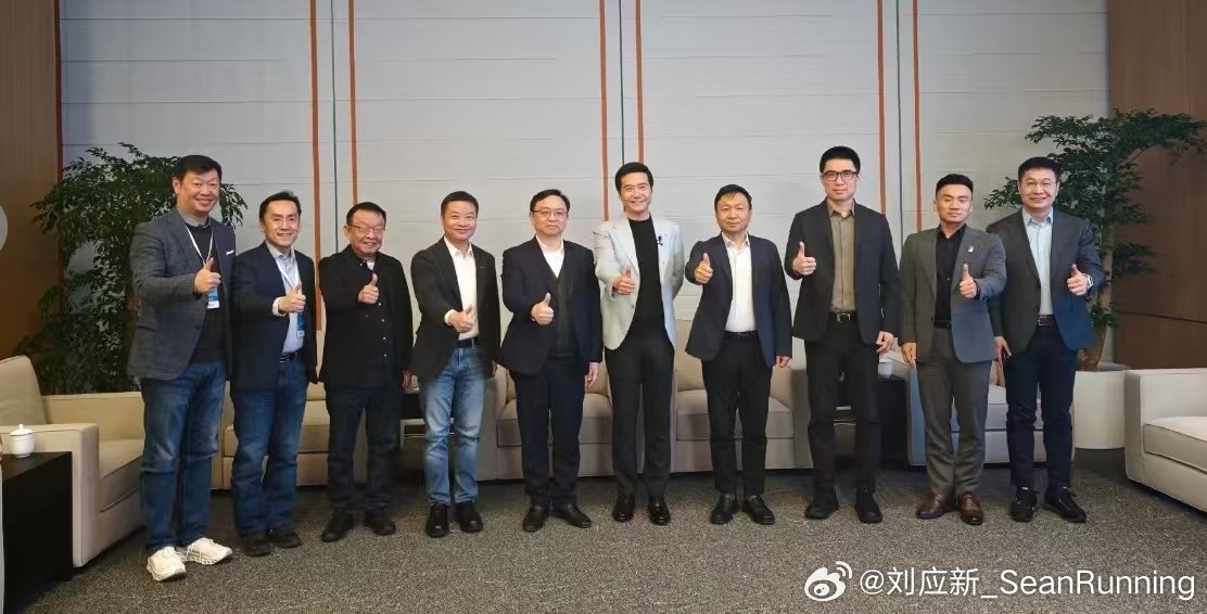 小米的朋友们小米新一代SU7今日发布