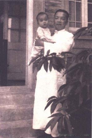 1931年12月，国民政府改组，李济深被任命为训练总监部总监，后任军事委员会办公