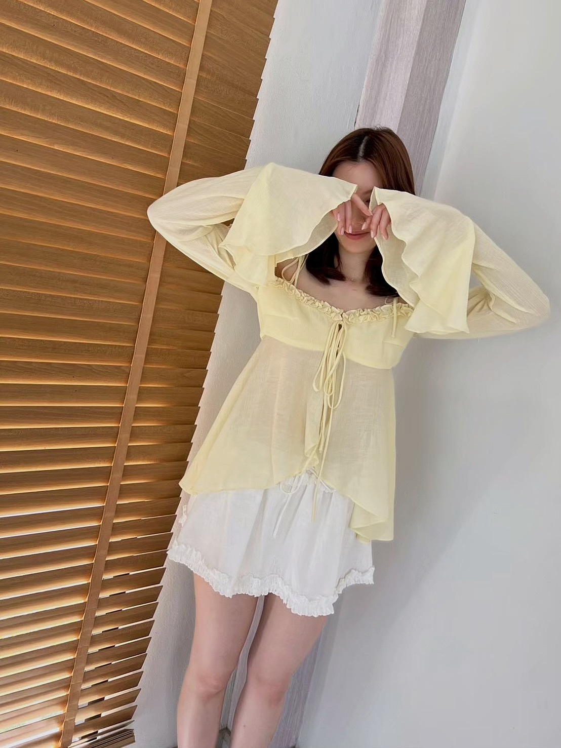 lingorm[超话]💜lingorm 小妮总照片更新:离婚后的造型也好火辣?