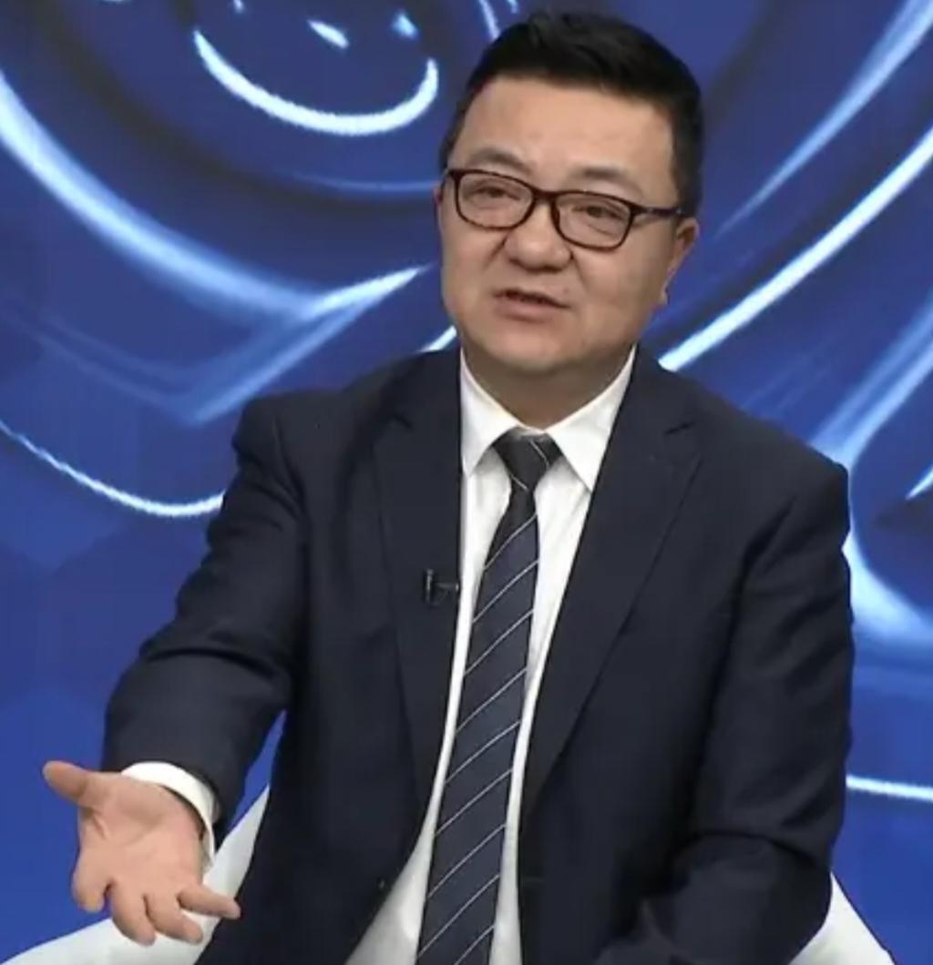 “董路模式”值得推广吗？中国足球小将接连在欧洲青少年赛事中斩获佳绩，却在国内足球