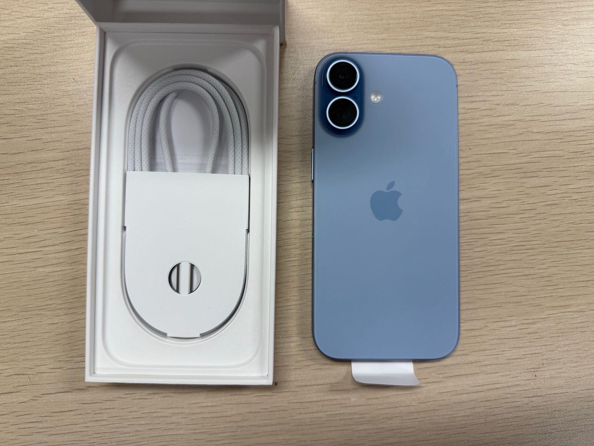 很难想7K收的iPhone 17 512G 居然没人要，最后保本出了现在的iPh
