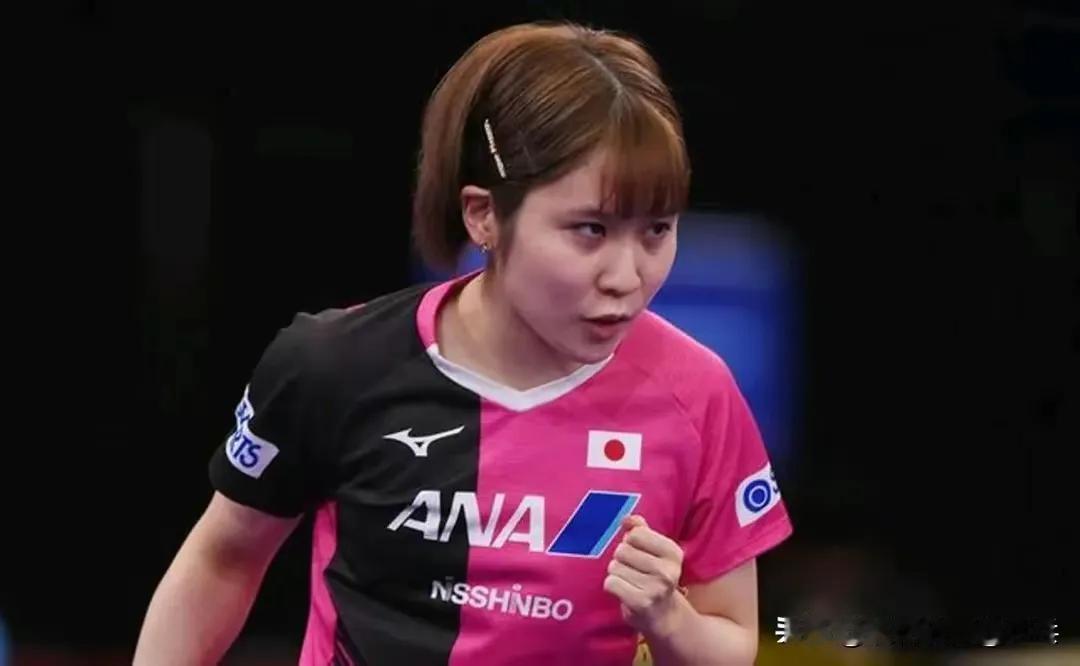 平野美宇打乒超，幸福指数高！乒超的外援，谁的幸福指数最高？自然是平野美宇，平野美